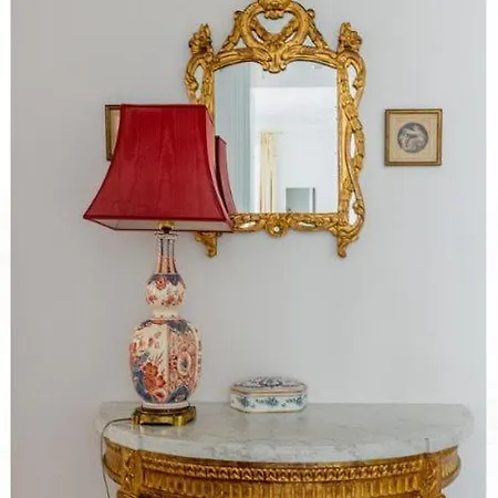 Rue Saint Didier Champs Elysees * باريس